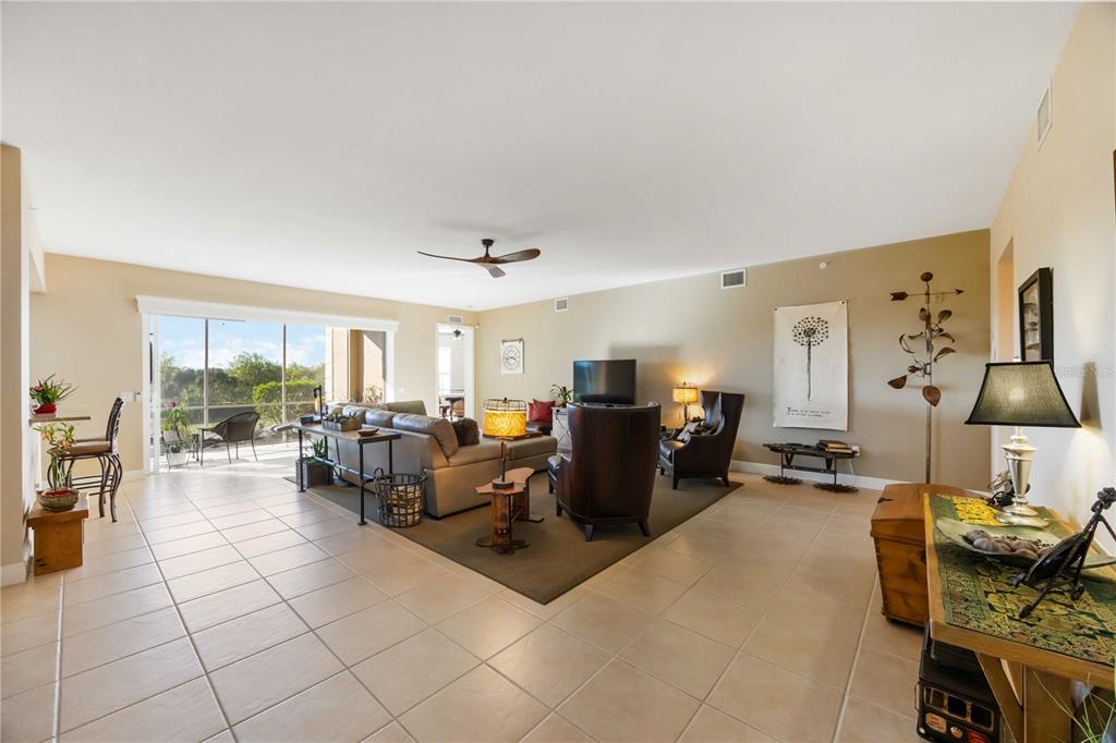 23619 Awabuki Drive, Unit 426 Venice, FL 34293 - Photo 23 of 84