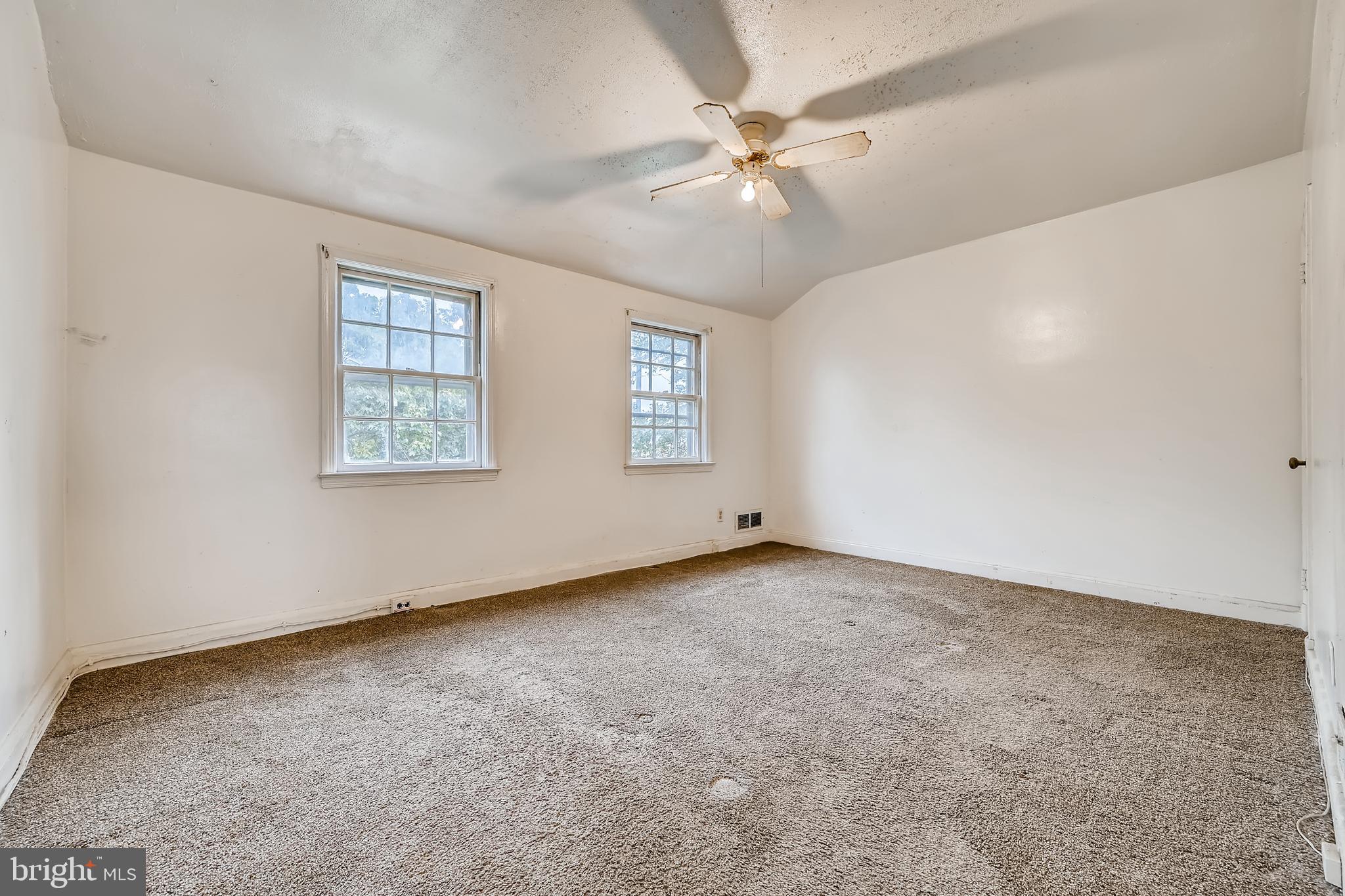739 Arncliffe Road Essex, MD 21221 - Photo 12 of 25