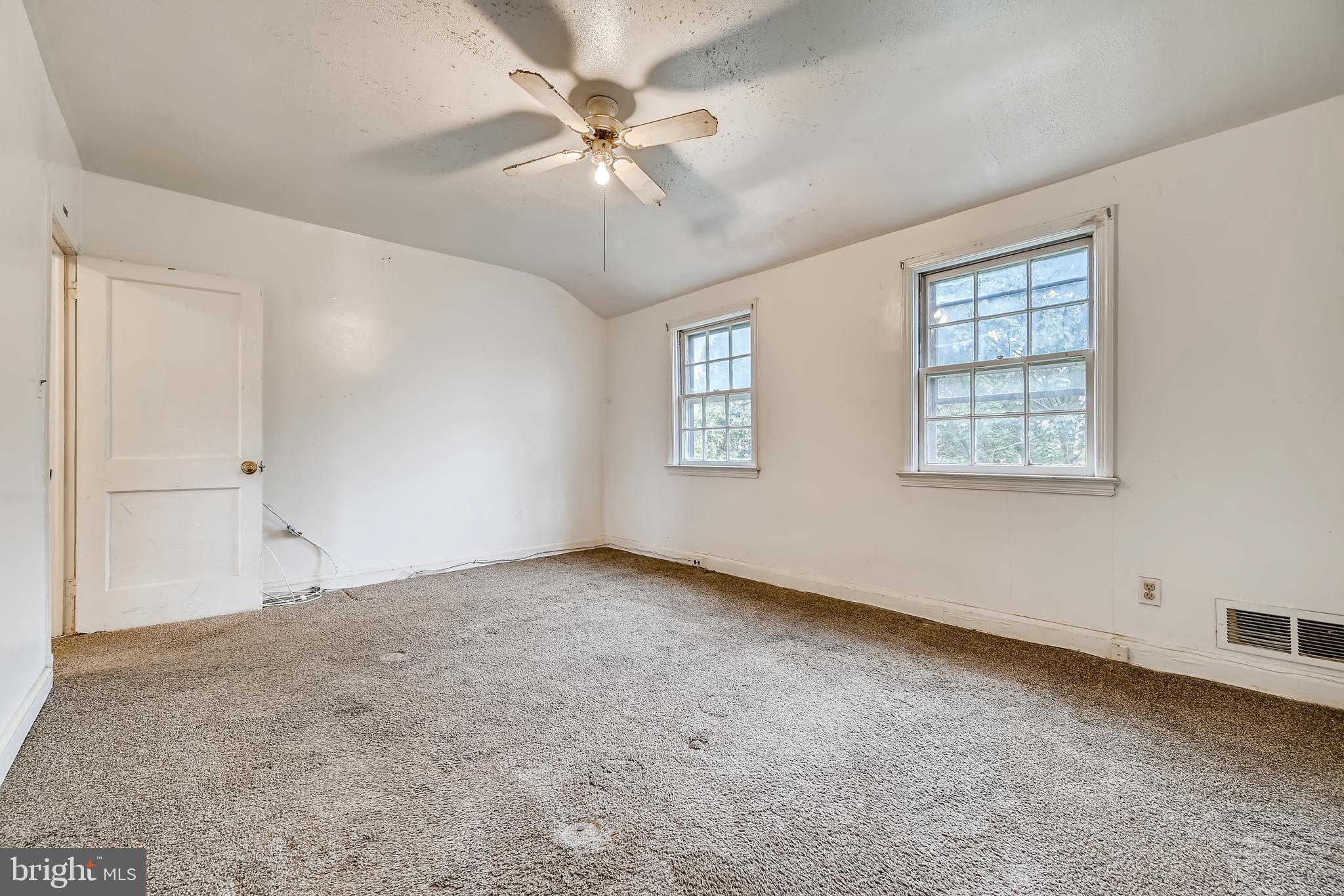 739 Arncliffe Road Essex, MD 21221 - Photo 14 of 25