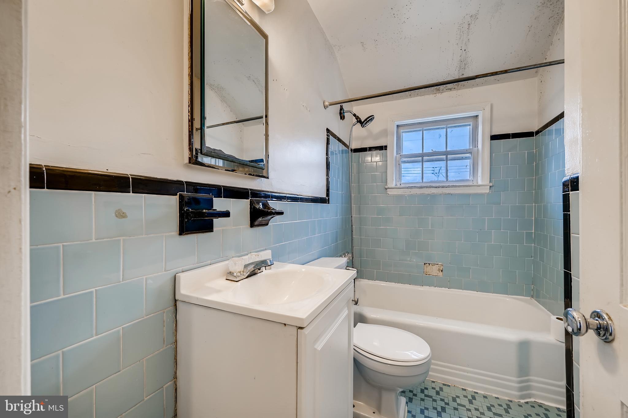 739 Arncliffe Road Essex, MD 21221 - Photo 15 of 25
