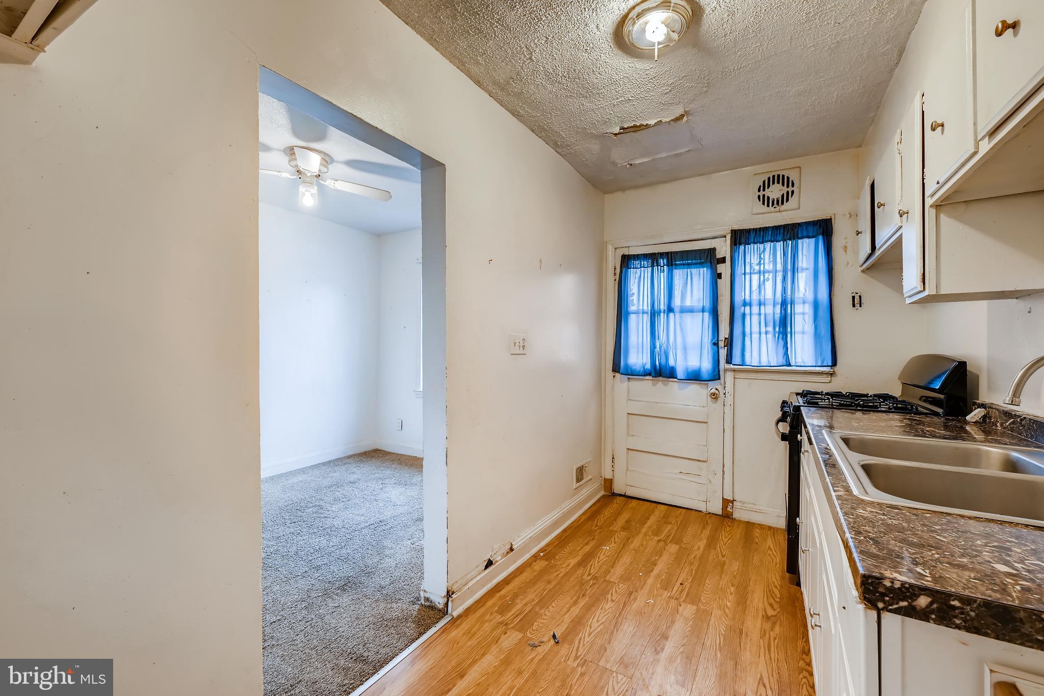 739 Arncliffe Road Essex, MD 21221 - Photo 10 of 25
