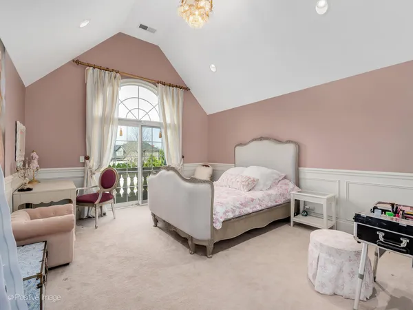 $2,500,000 | 11810 Cross Creek Court, Burr Ridge, IL 60527