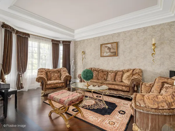 $2,500,000 | 11810 Cross Creek Court, Burr Ridge, IL 60527