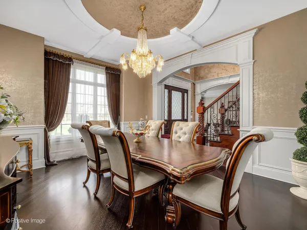 $2,500,000 | 11810 Cross Creek Court, Burr Ridge, IL 60527