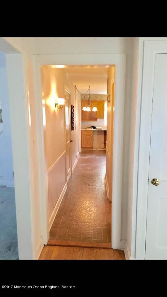 3 Pershing Place Keyport, NJ 07735 - Photo 5 of 19 Pershing 5