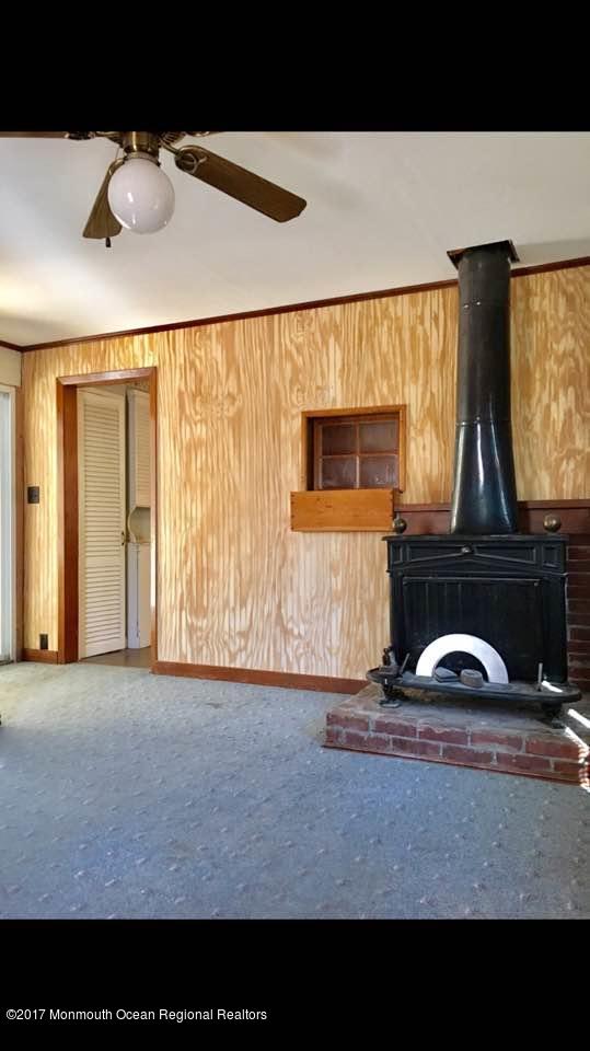 3 Pershing Place Keyport, NJ 07735 - Photo 10 of 19 Pershing 9