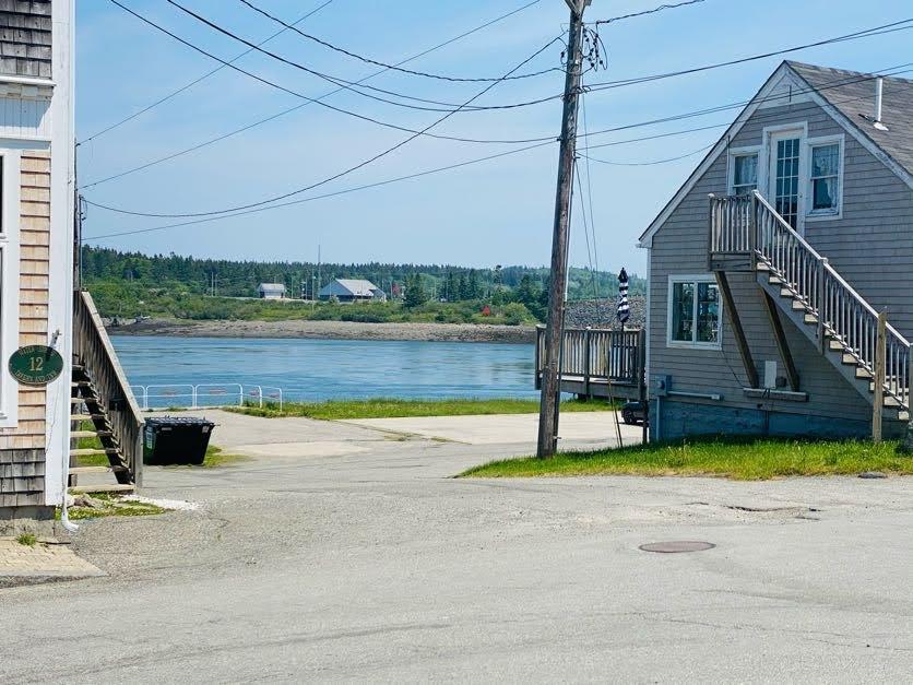 M15-l70 Water Street Lubec, ME 04652 - Photo 4 of 9 IMG_7599