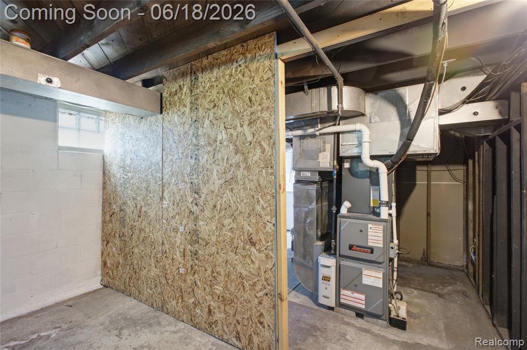 3408 North River Road Fort Gratiot, MI 48059 - Photo 30 of 39