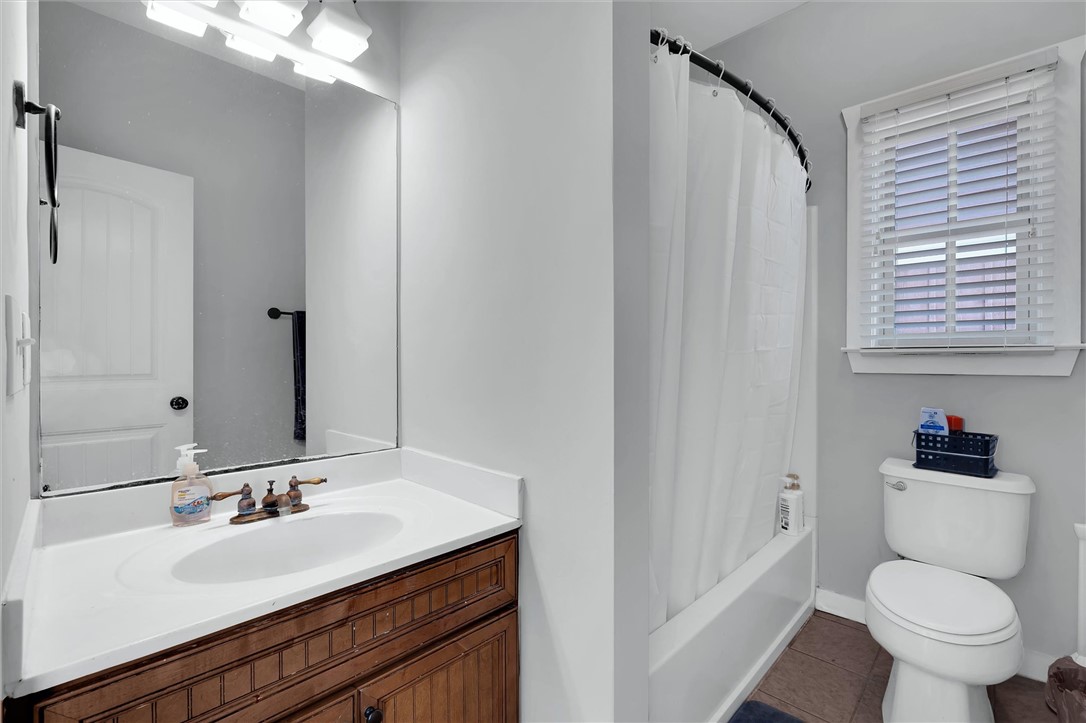101 West Lane, Unit 1107 Clemson, SC 29631 - Photo 24 of 35 Bath #4