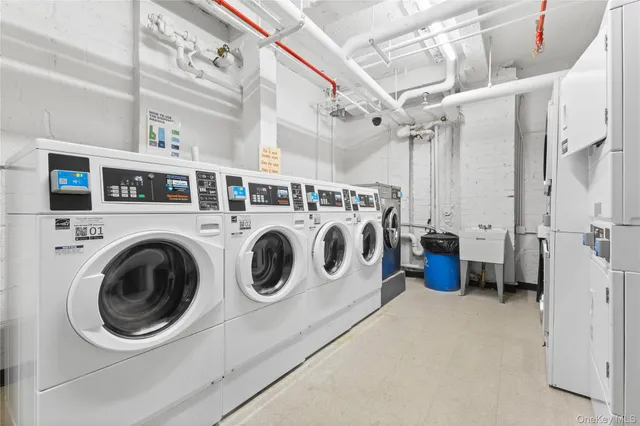 $730,000 | 64-11 99th Street, Unit 3O4 | Rego Park