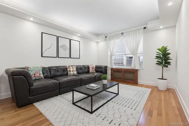 $730,000 | 64-11 99th Street, Unit 3O4 | Rego Park