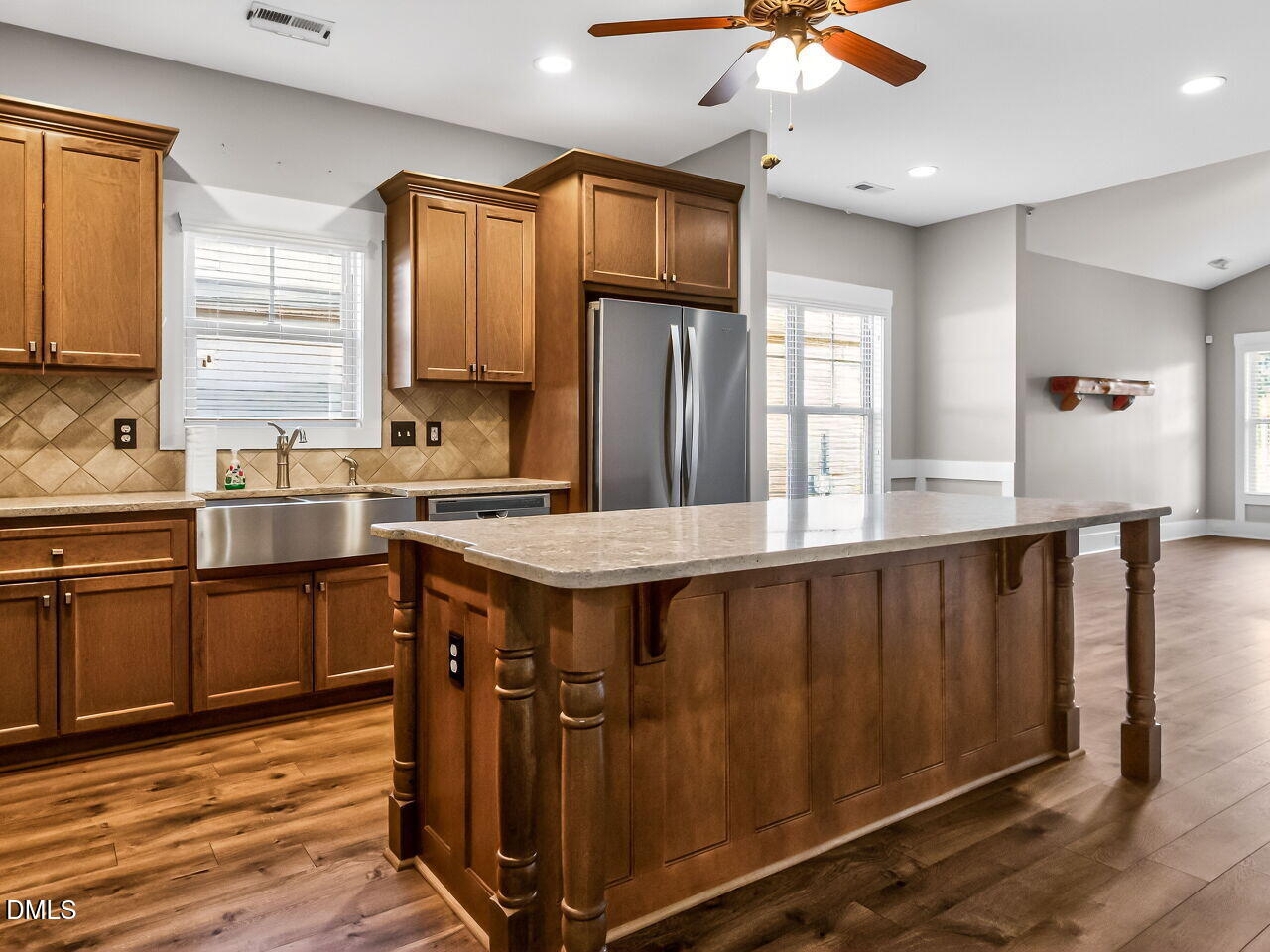 137 Bella Square Smithfield, NC 27577 - Photo 11 of 28 011-1280x960-kitchen