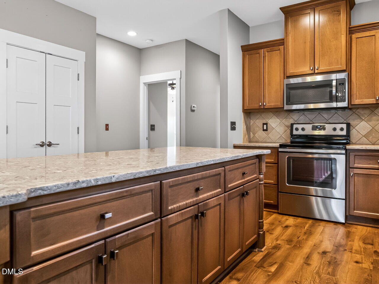 137 Bella Square Smithfield, NC 27577 - Photo 12 of 28 012-1280x960-kitchen