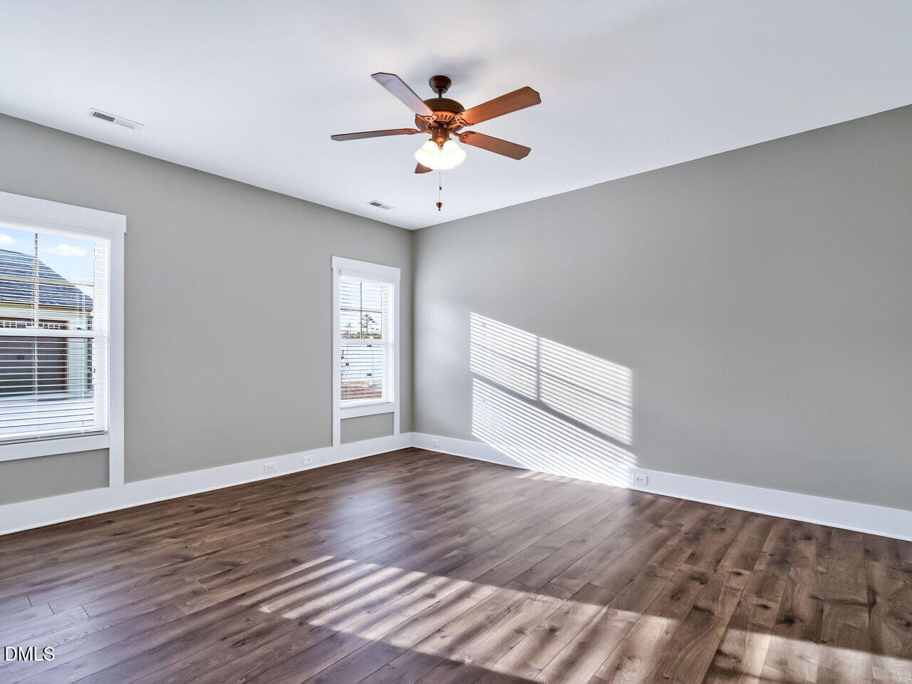 137 Bella Square Smithfield, NC 27577 - Photo 18 of 28 018-1280x960-primary-br