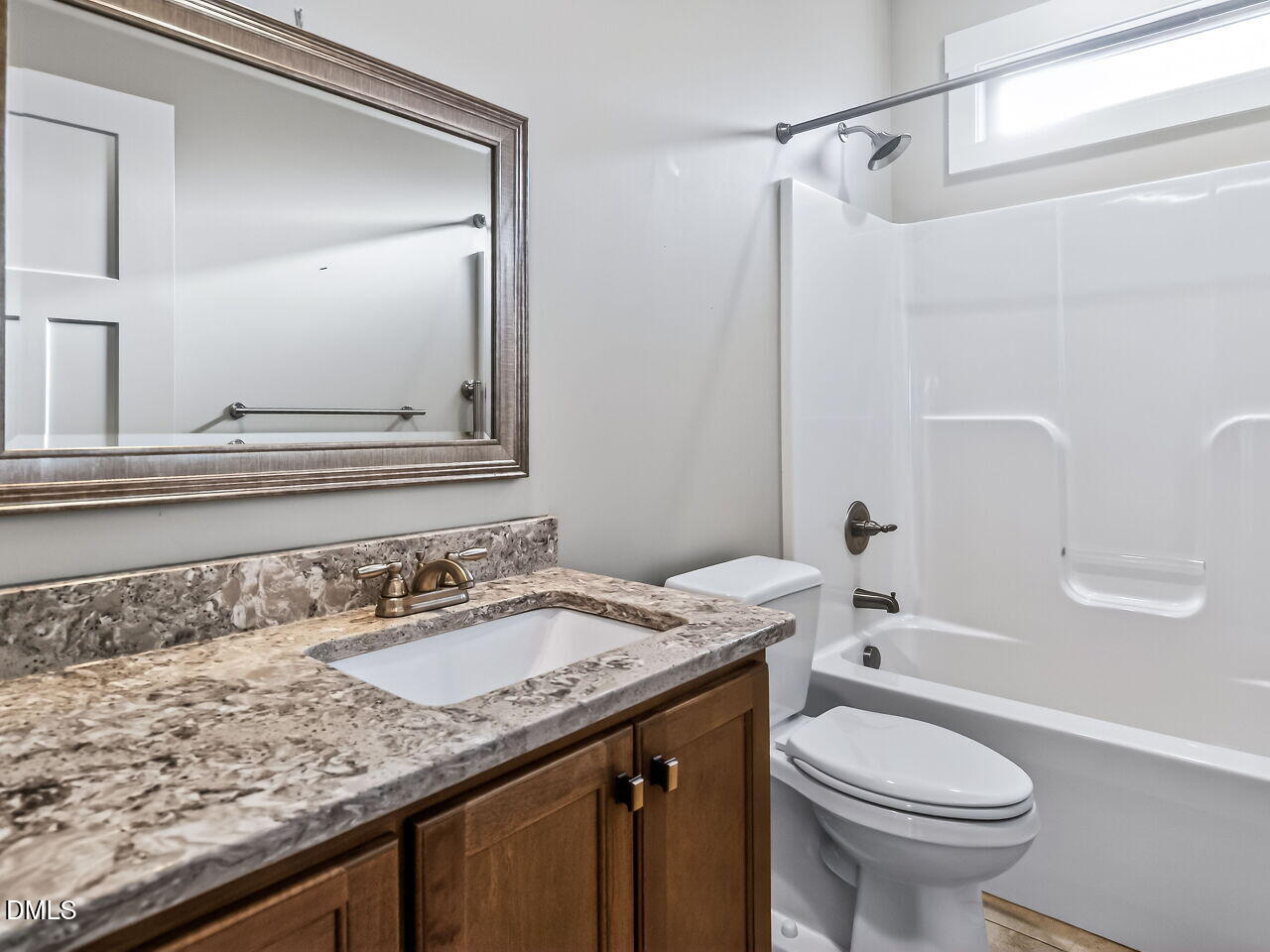 137 Bella Square Smithfield, NC 27577 - Photo 23 of 28 023-1280x960-bathroom