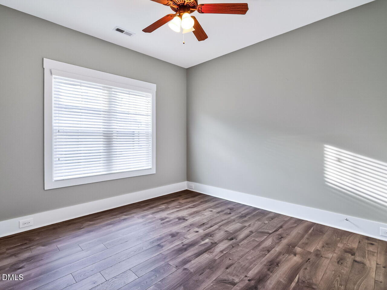 137 Bella Square Smithfield, NC 27577 - Photo 24 of 28 024-1280x960-bedroom