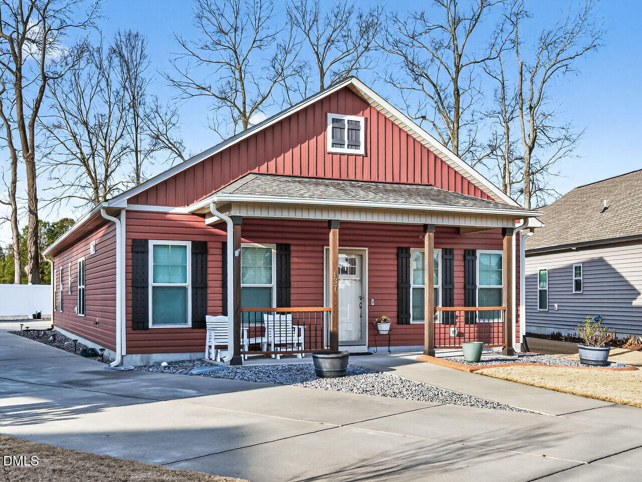 137 Bella Square Smithfield, NC 27577 - Photo 2 of 28 002-1280x960-corner-view
