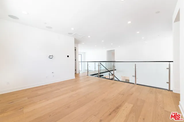 a view of an entryway