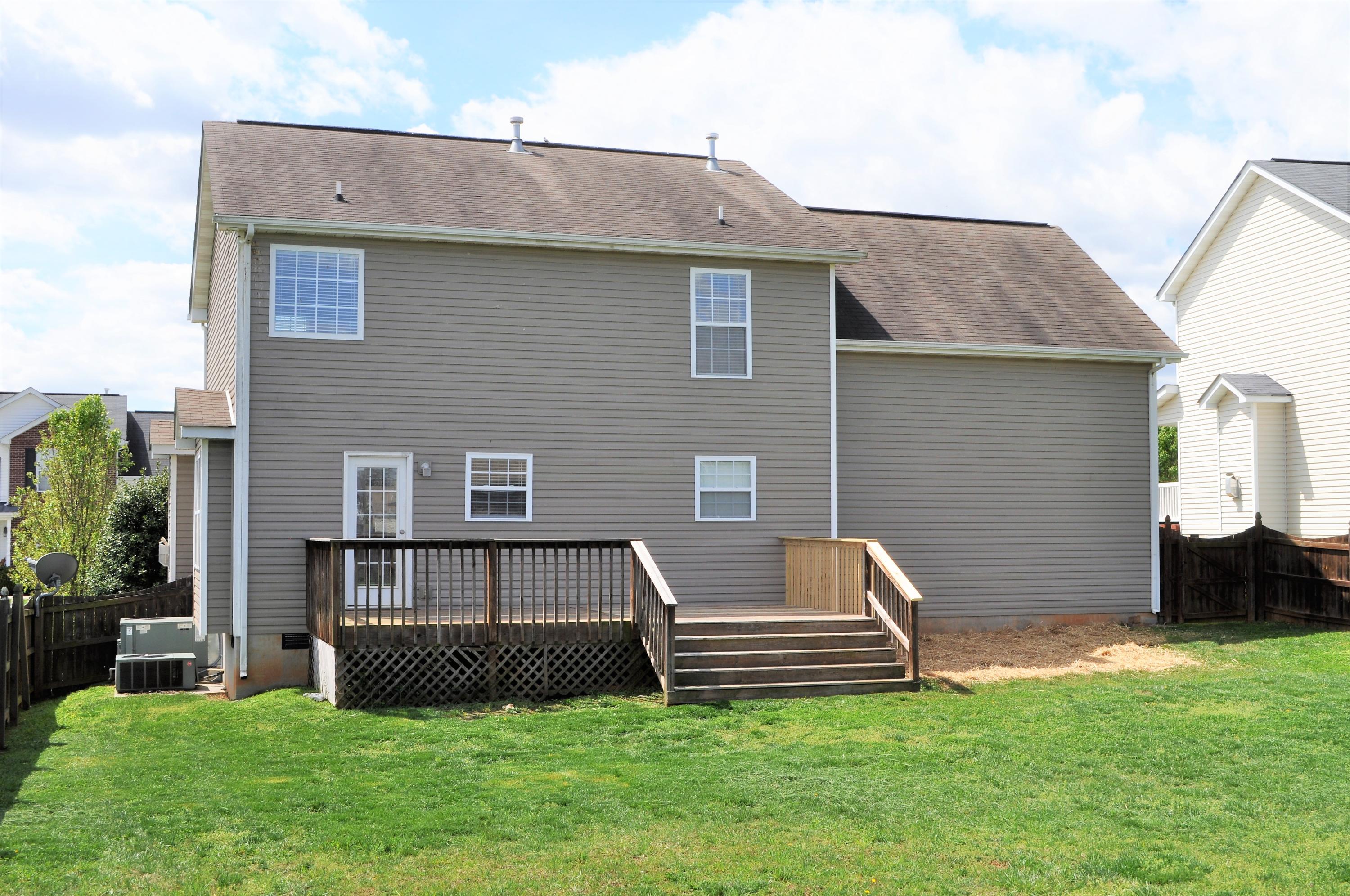 5510 Golden Gate Road Knoxville, TN 37918 - Photo 22 of 27 22 Back of Home