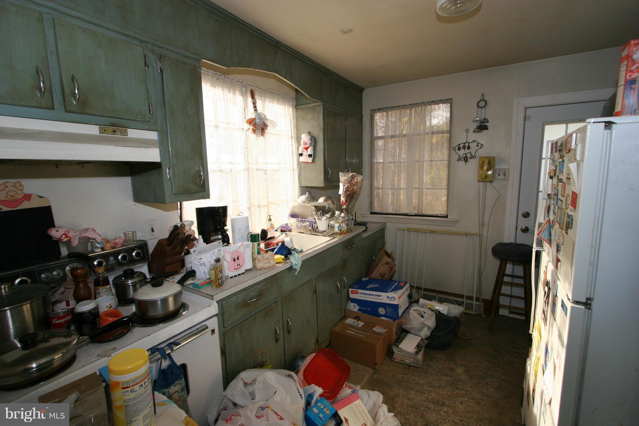 1028 Sullivan Road Westminster, MD 21157 - Photo 11 of 22 Kitchen