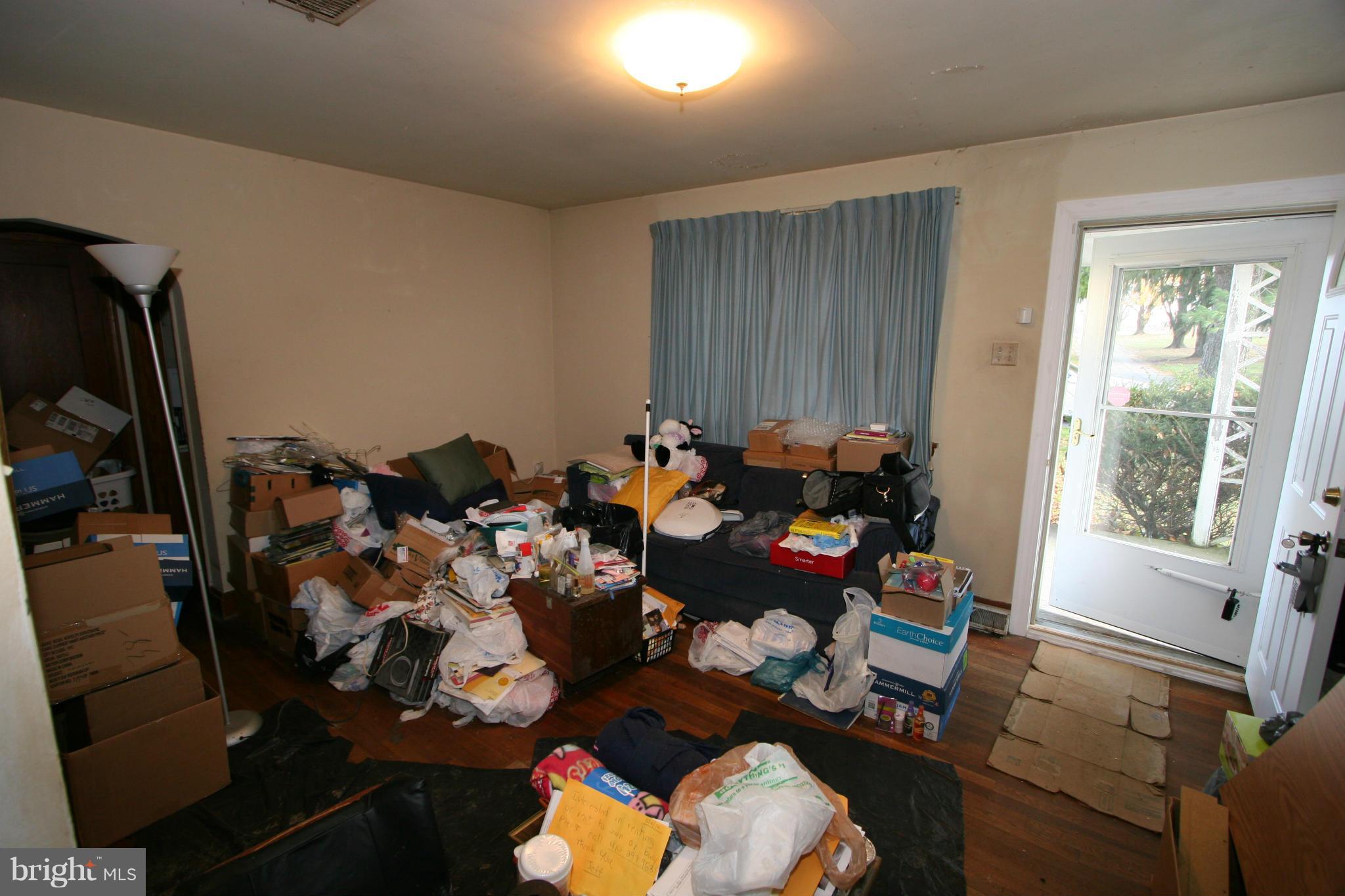 1028 Sullivan Road Westminster, MD 21157 - Photo 10 of 22 Living Room