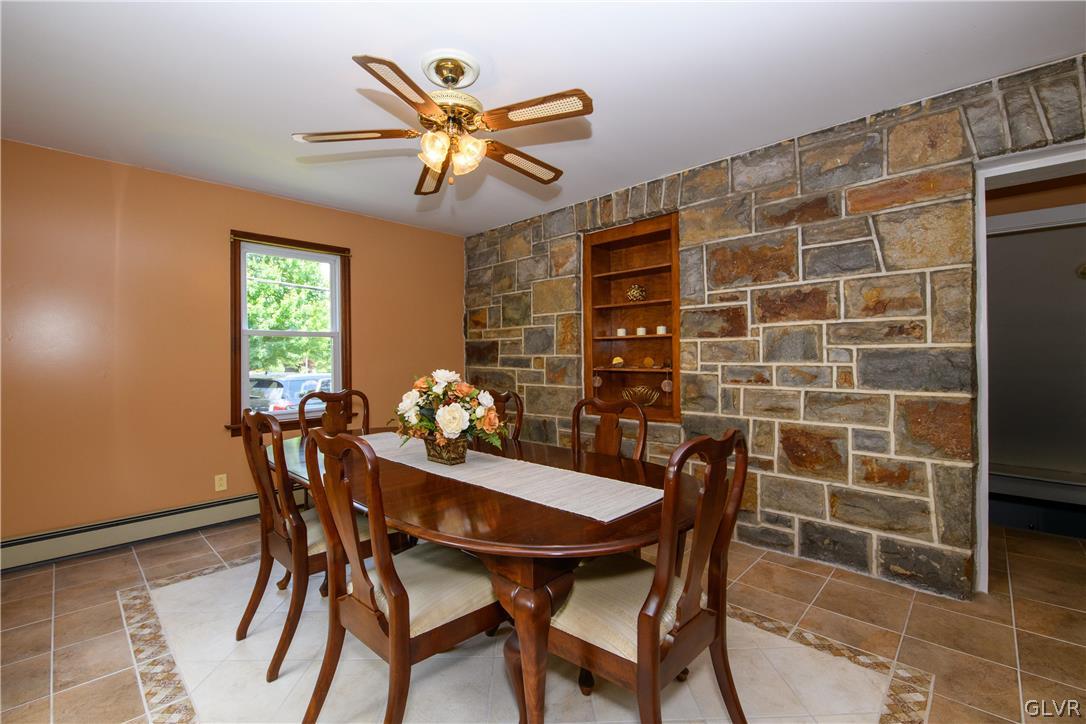 5149 Vera Cruz Road Center Valley, PA 18034 - Photo 3 of 46 Gallery Image 3