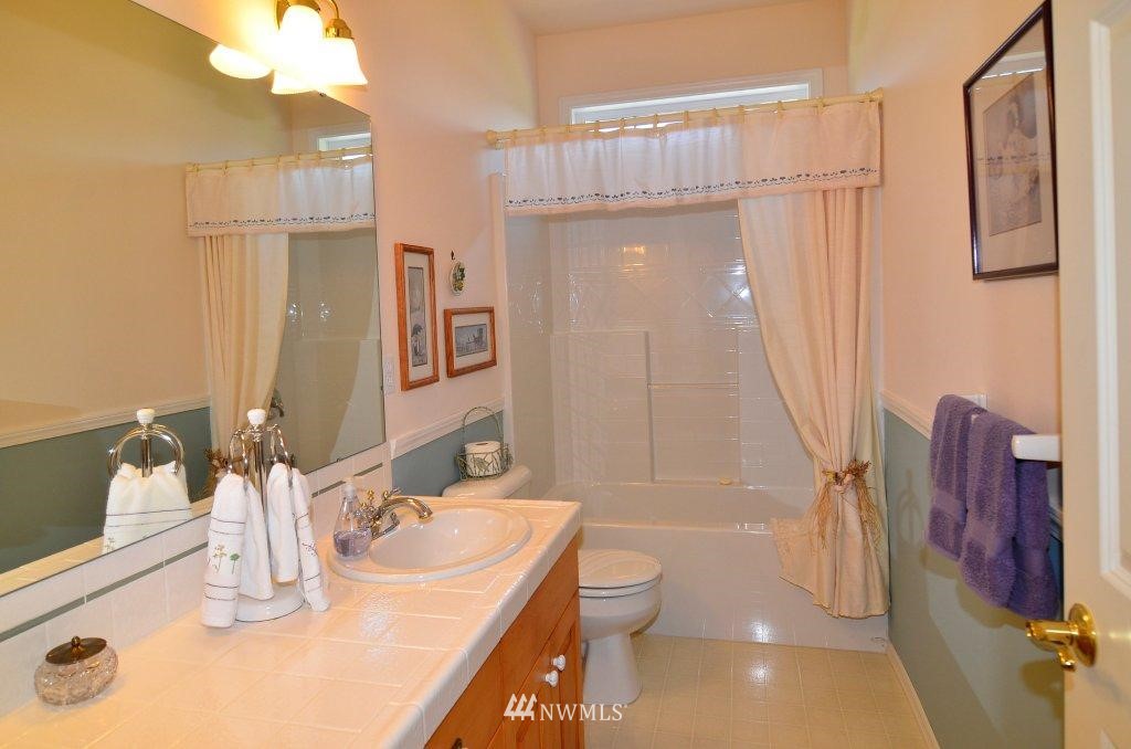 8749 181st Way Southwest Rochester, WA 98579 - Photo 11 of 15