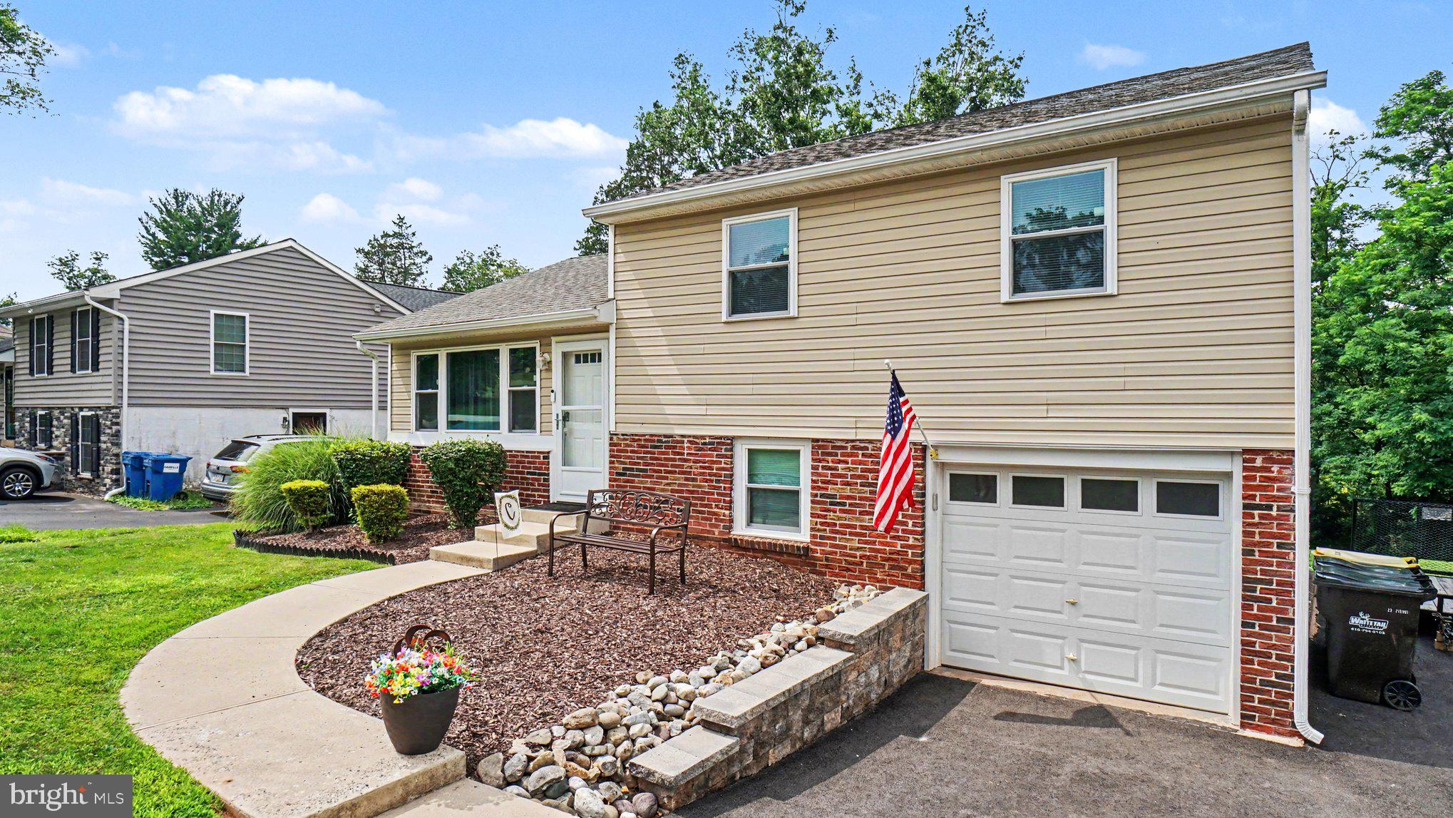 493 Adrian Road Collegeville, PA 19426 - Photo 4 of 33 Gallery Image 4