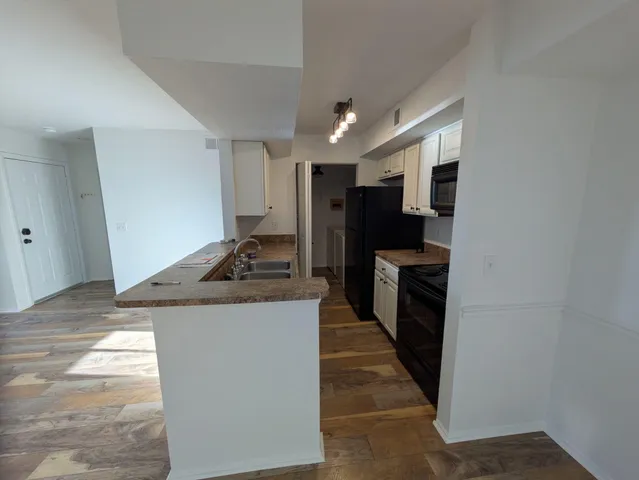 $2,650 | 1481 Center Street, Unit 1806, Mount Pleasant, SC 29464