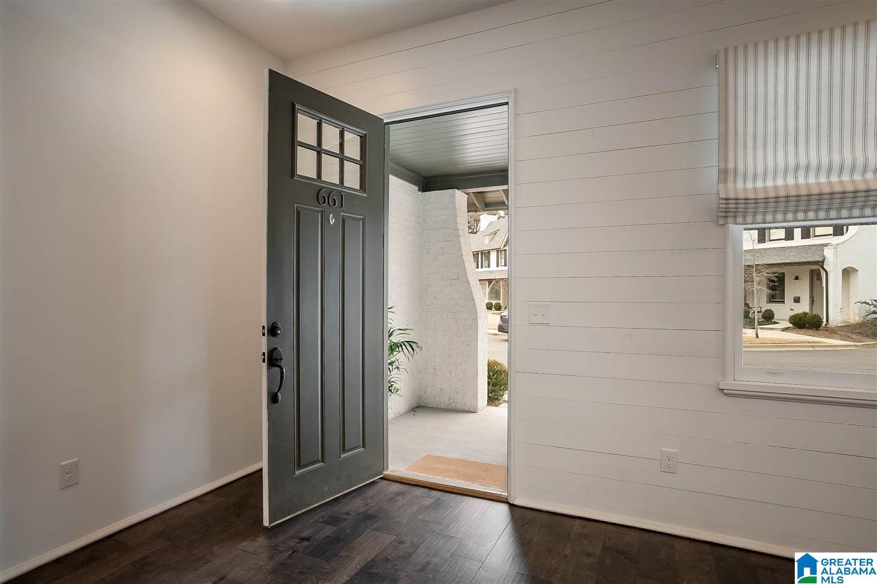661 Rumble Avenue Birmingham, AL 35213 - Photo 2 of 25