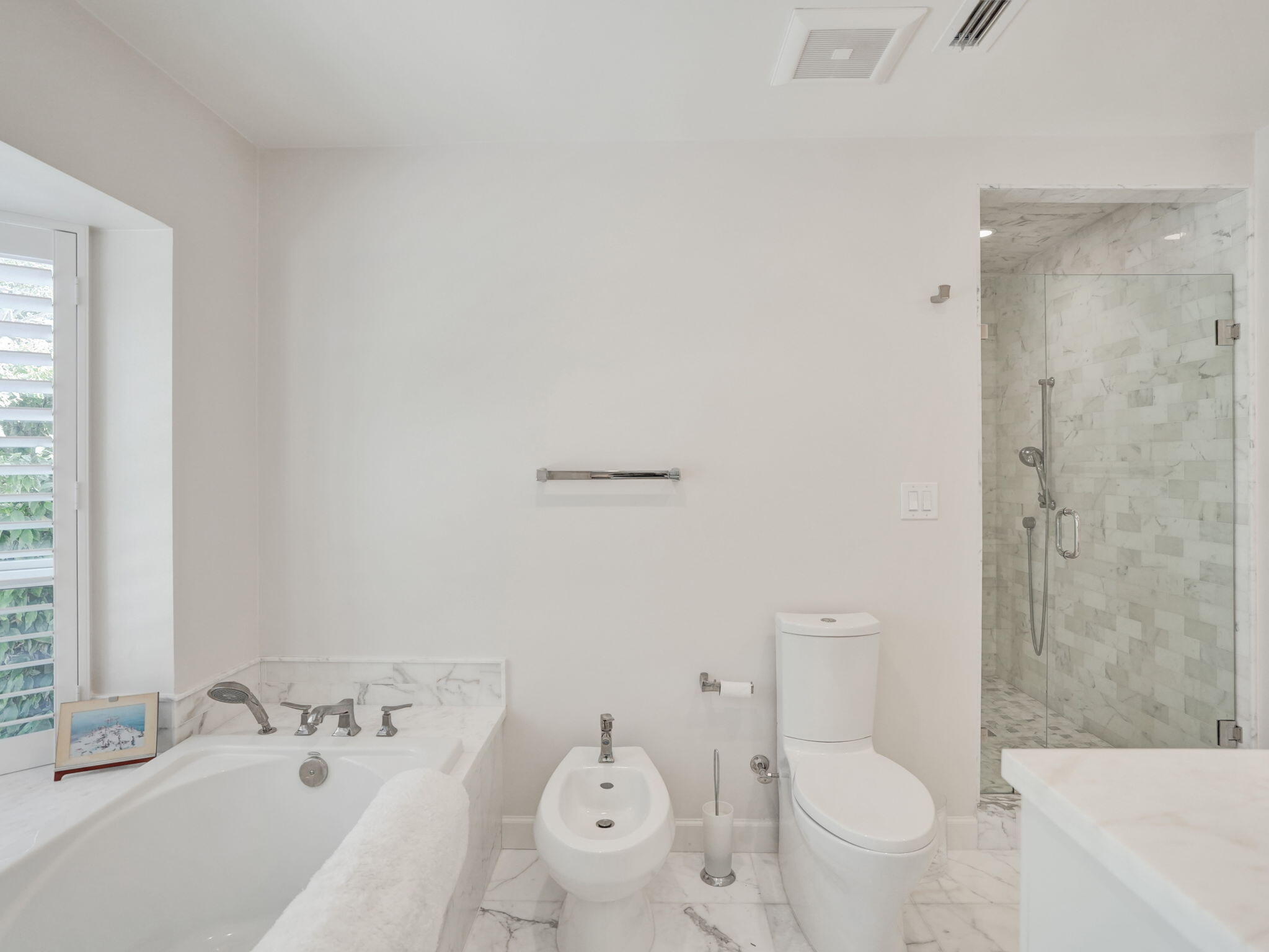3207 Dover Road Pompano Beach, FL 33062 - Photo 26 of 57 Seperate Bidet