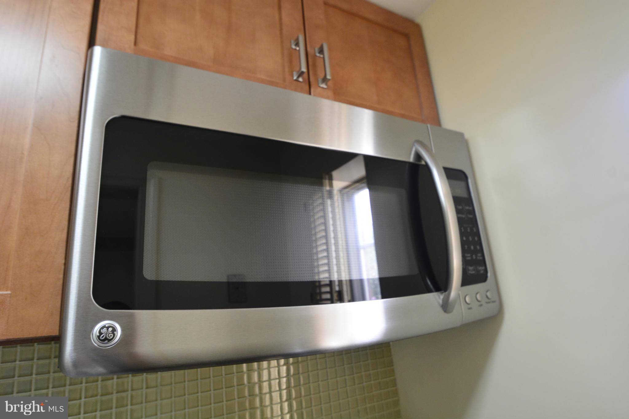 1728 North Rhodes Street, Unit 5279 Arlington, VA 22201 - Photo 13 of 18 Kitchen