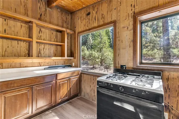 $842,000 | 22901 Eagles Nest Drive, Idyllwild, CA 92549