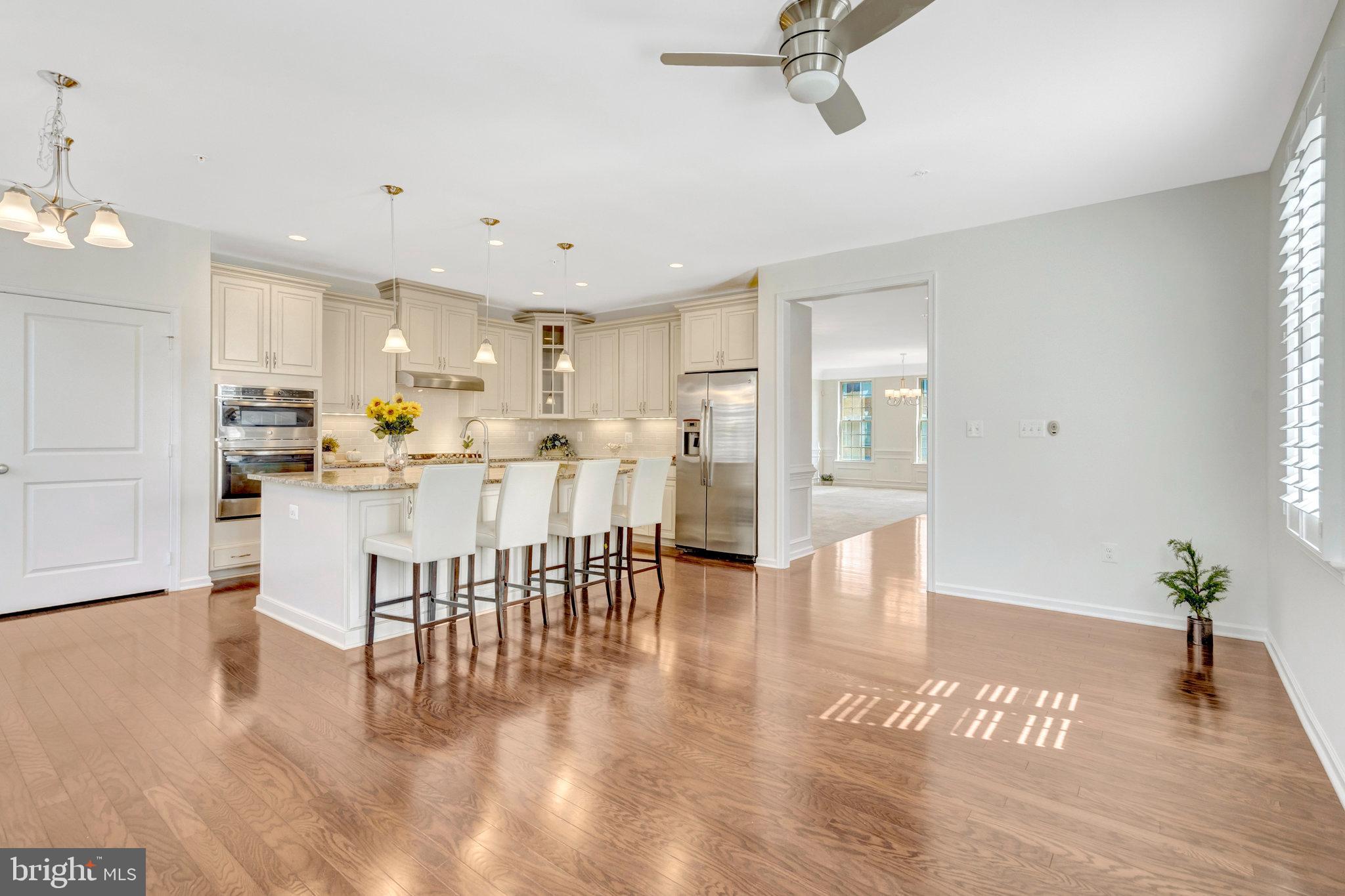 42634 Lancaster Ridge Terrace Chantilly, VA 20152 - Photo 17 of 63 Granite countertops, island, 4-bar stools