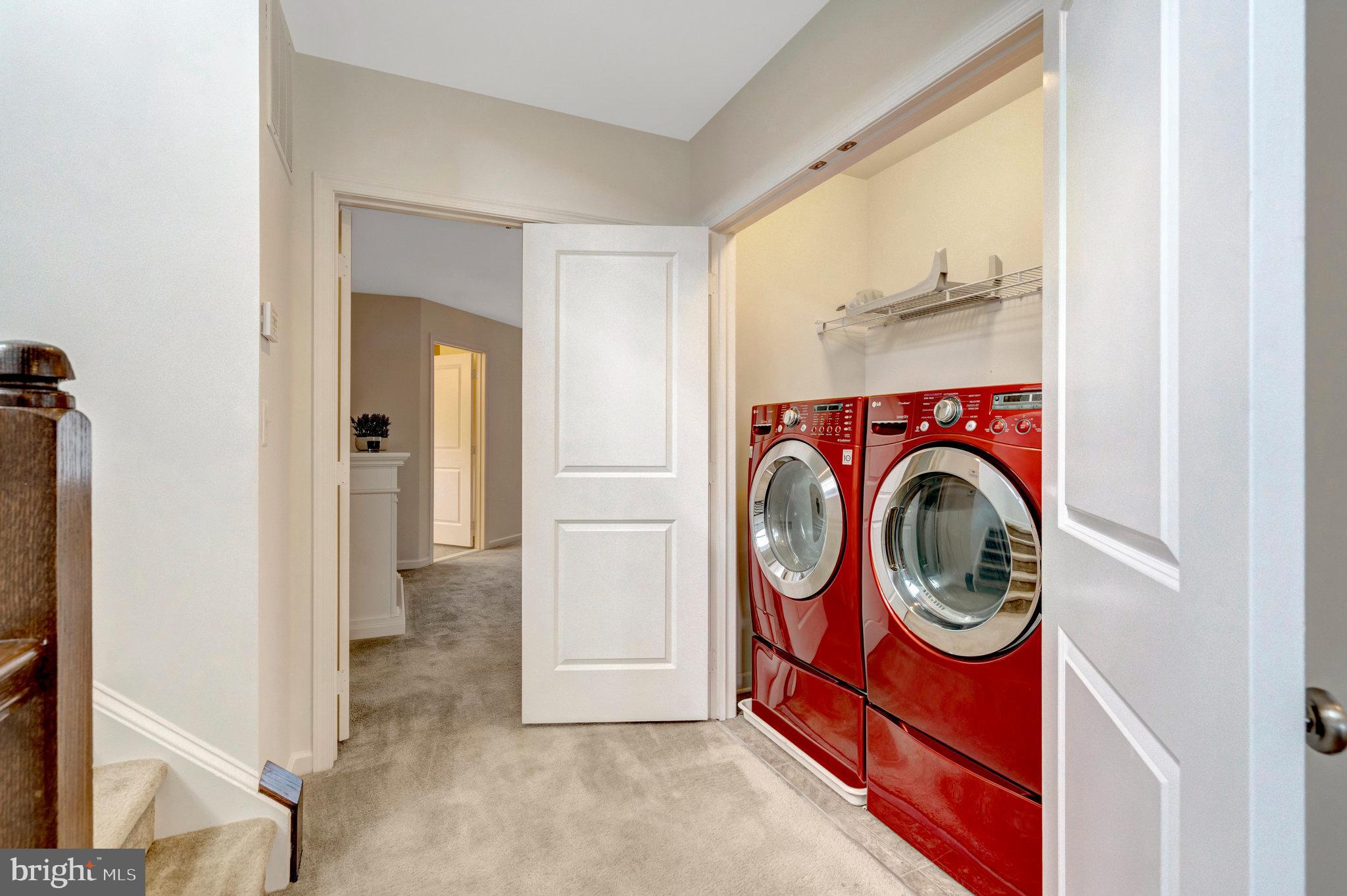 42634 Lancaster Ridge Terrace Chantilly, VA 20152 - Photo 33 of 63 a utility room with dryer and washer
