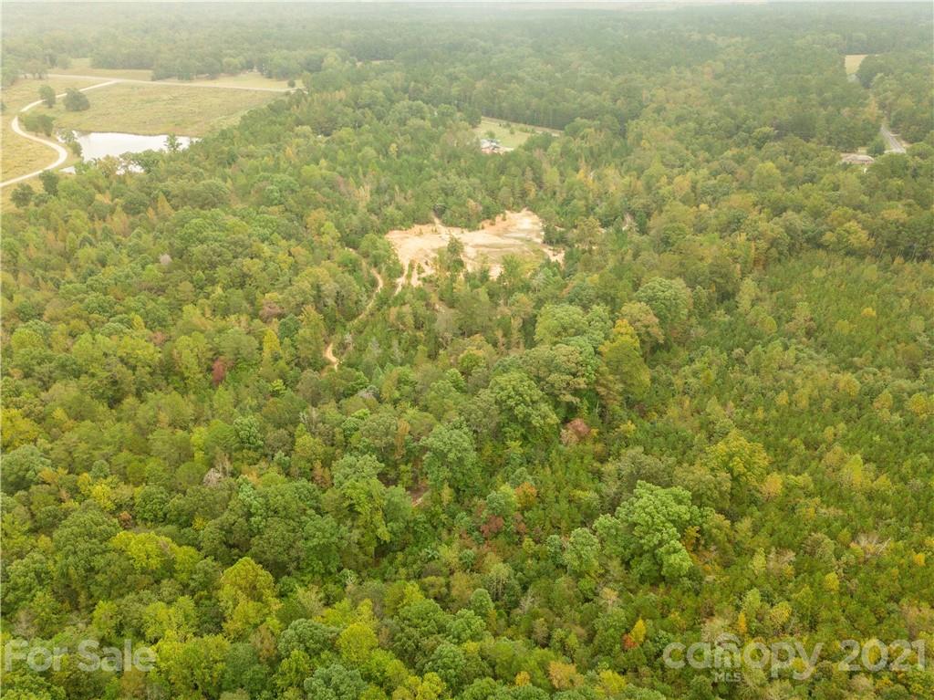 3606 J B Denton Road Lancaster, SC 29720 - Photo 5 of 16 Gallery Image 5