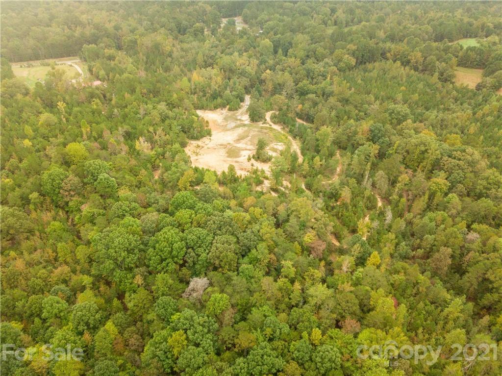 3606 J B Denton Road Lancaster, SC 29720 - Photo 7 of 16 Gallery Image 7