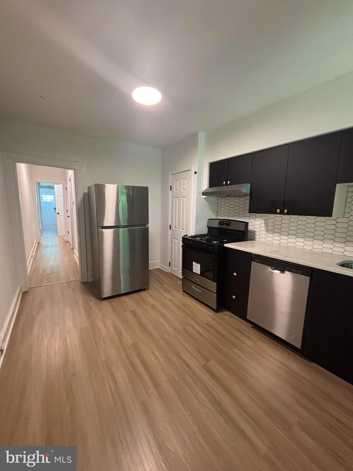 2023 Division Street Baltimore, MD 21217 - Photo 3 of 12