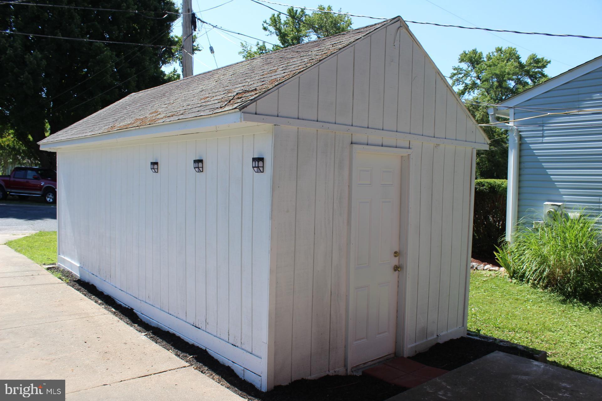 2218 Monocacy Road Baltimore, MD 21221 - Photo 12 of 25 Storage