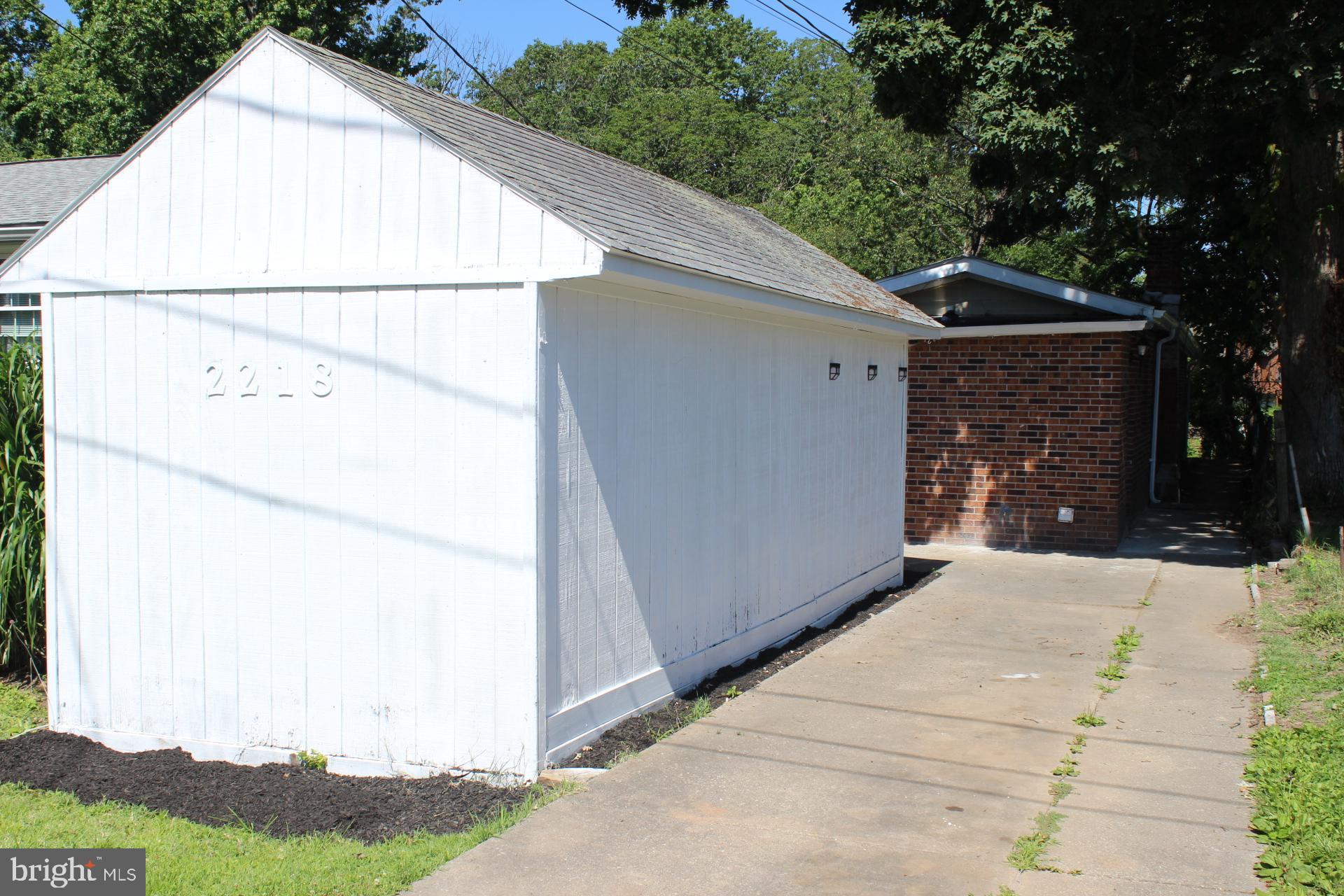 2218 Monocacy Road Baltimore, MD 21221 - Photo 2 of 25