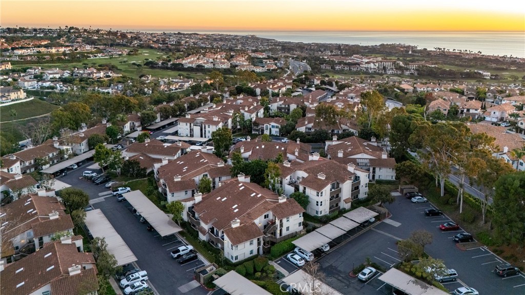 72 Corniche Drive, Unit E Dana Point, CA 92629 - Photo 38 of 61 an aerial view of multiple house
