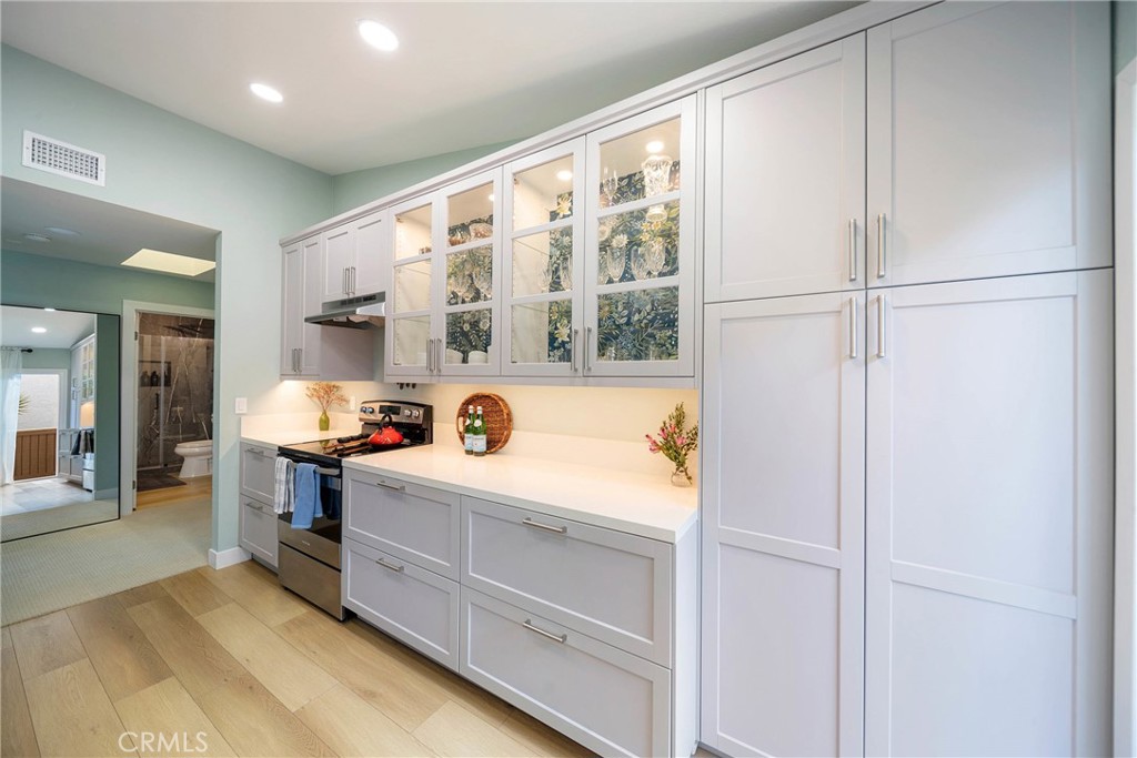 72 Corniche Drive, Unit E Dana Point, CA 92629 - Photo 5 of 61