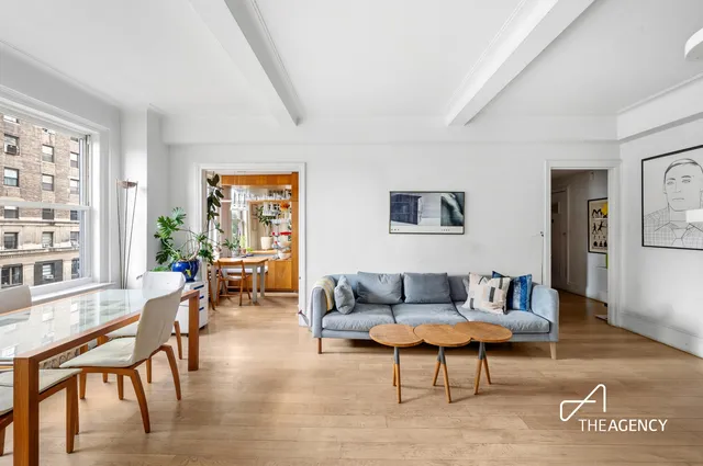 $850,000 | 310 West 72nd Street, Unit 5F | Upper West Side