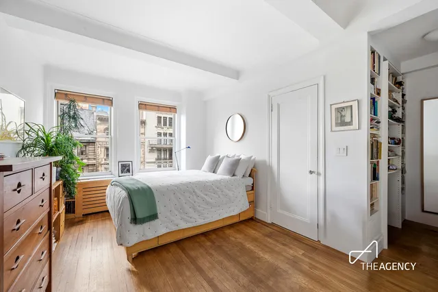 $850,000 | 310 West 72nd Street, Unit 5F | Upper West Side