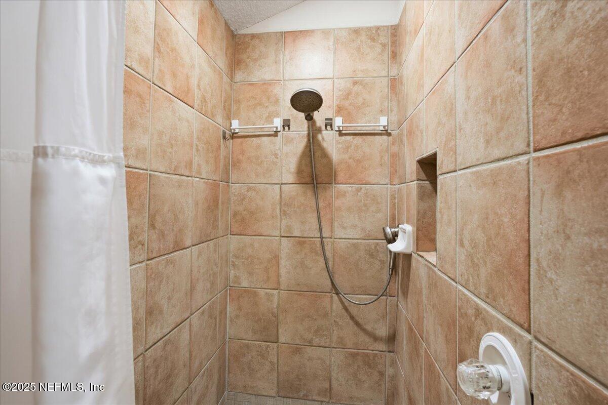 4466 Santa Clara Avenue Middleburg, FL 32068 - Photo 41 of 95 046-STA01144
