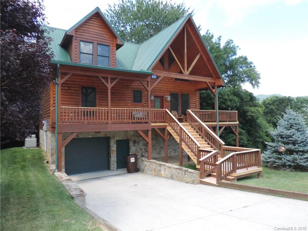653 Panoramic Loop Maggie Valley, NC 28751 - Photo 1 of 24 Gallery Image 1