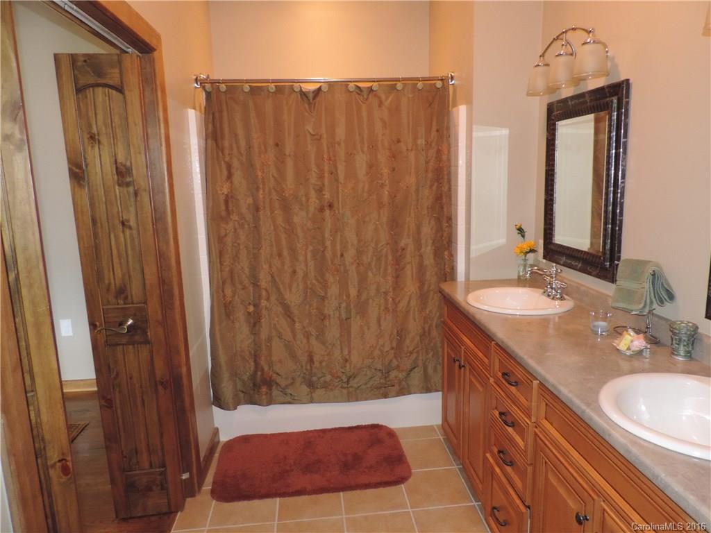 653 Panoramic Loop Maggie Valley, NC 28751 - Photo 11 of 24 Gallery Image 11