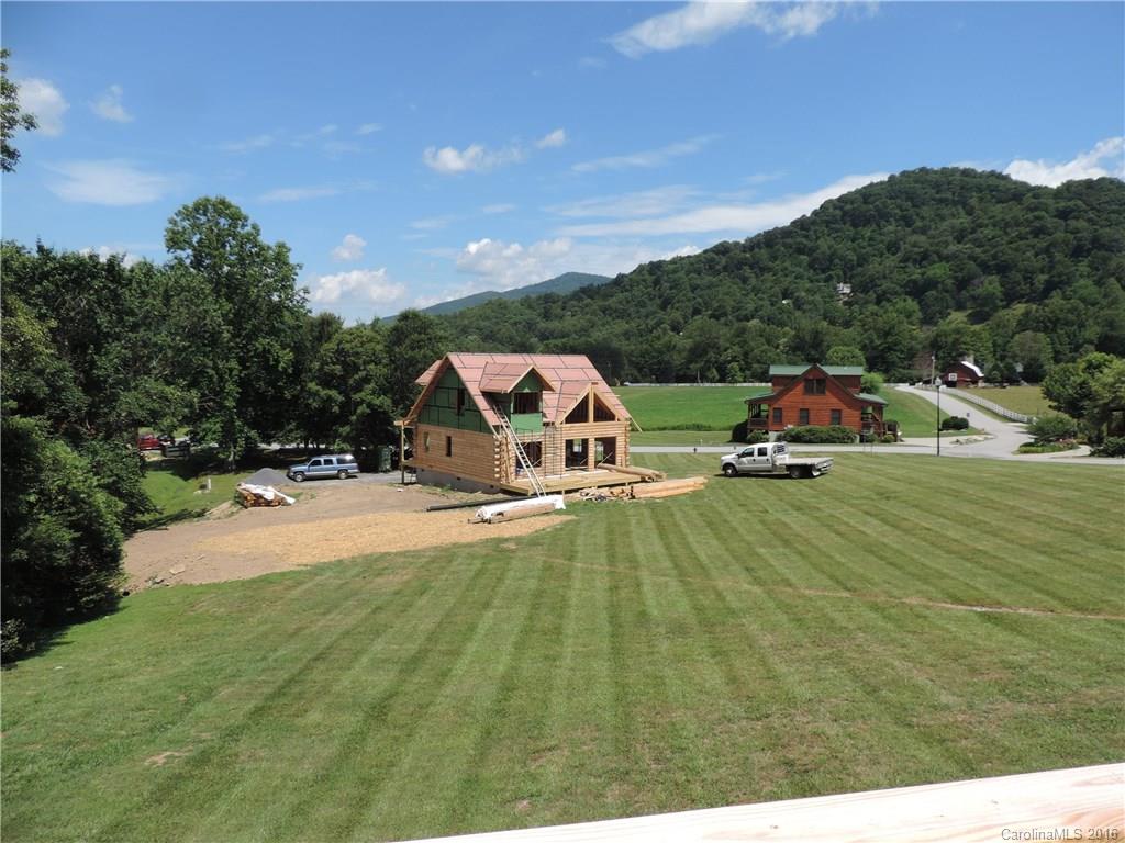 653 Panoramic Loop Maggie Valley, NC 28751 - Photo 22 of 24 Gallery Image 22