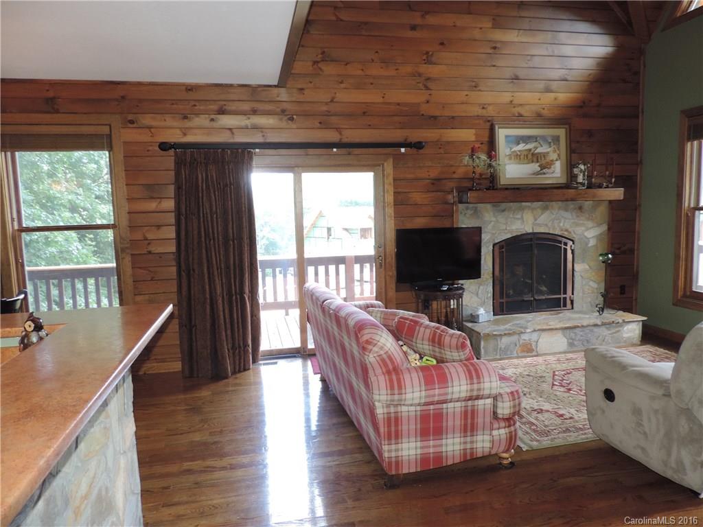 653 Panoramic Loop Maggie Valley, NC 28751 - Photo 5 of 24 Gallery Image 5