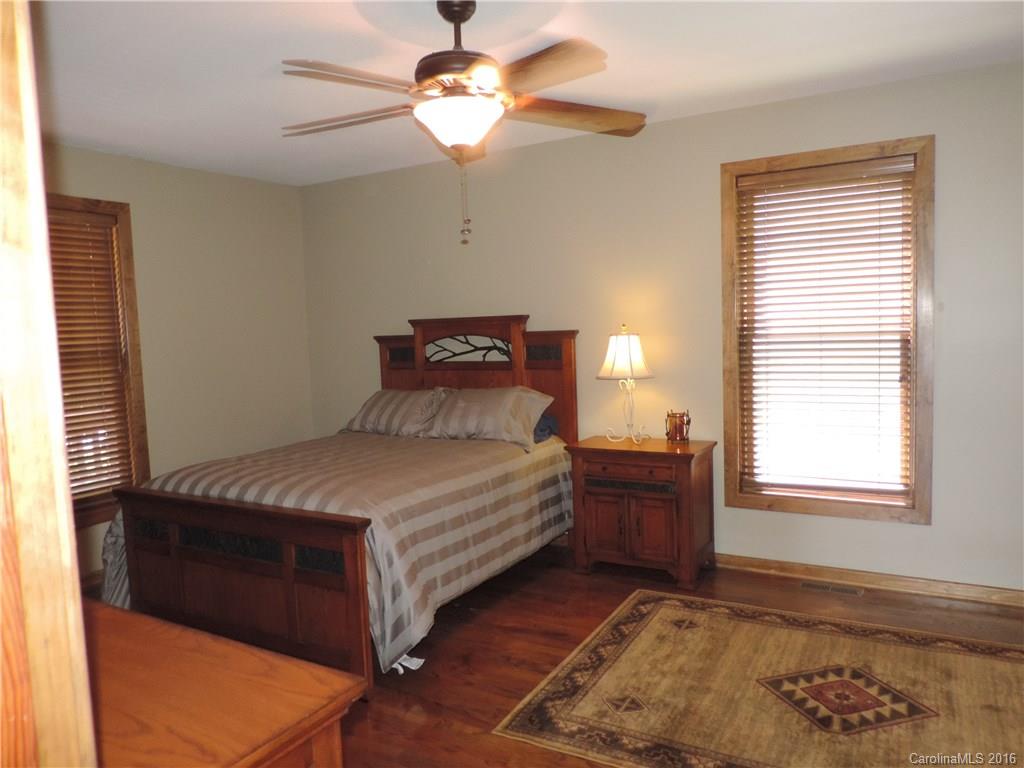 653 Panoramic Loop Maggie Valley, NC 28751 - Photo 7 of 24 Gallery Image 7